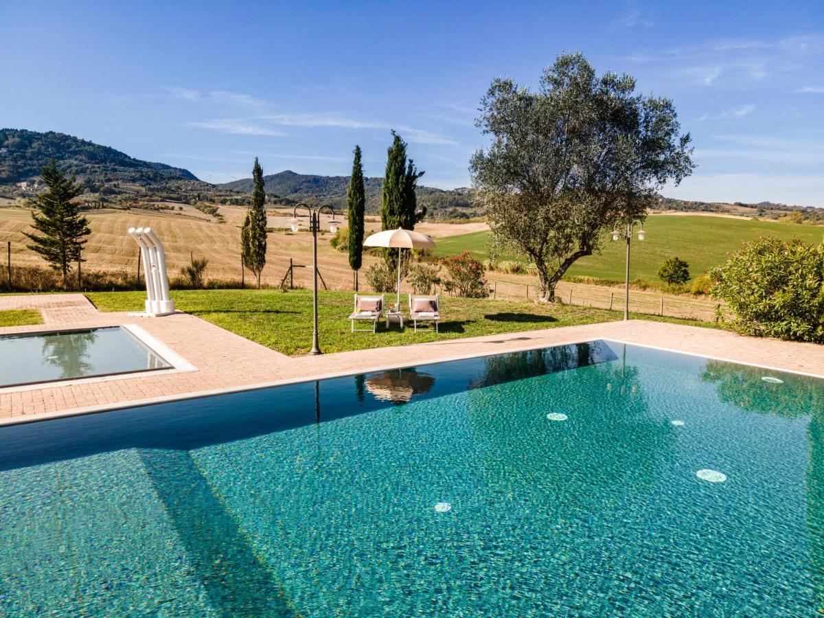 Appartamento In Casale Con Piscina Casa I Pavoni Chianni Exteriör bild
